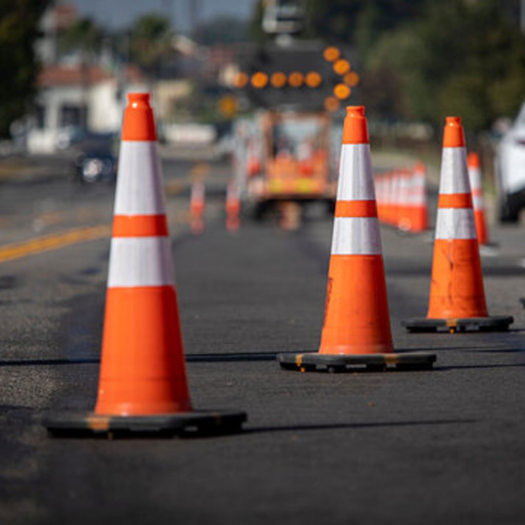 What Happens If Roads Close During My Airport Transfer? (road closure airport transfer)