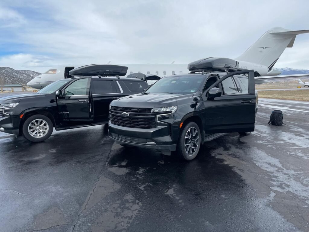 2 Suvs at Eagle Regional FBO / Vail Valley Jet Center for pick up.